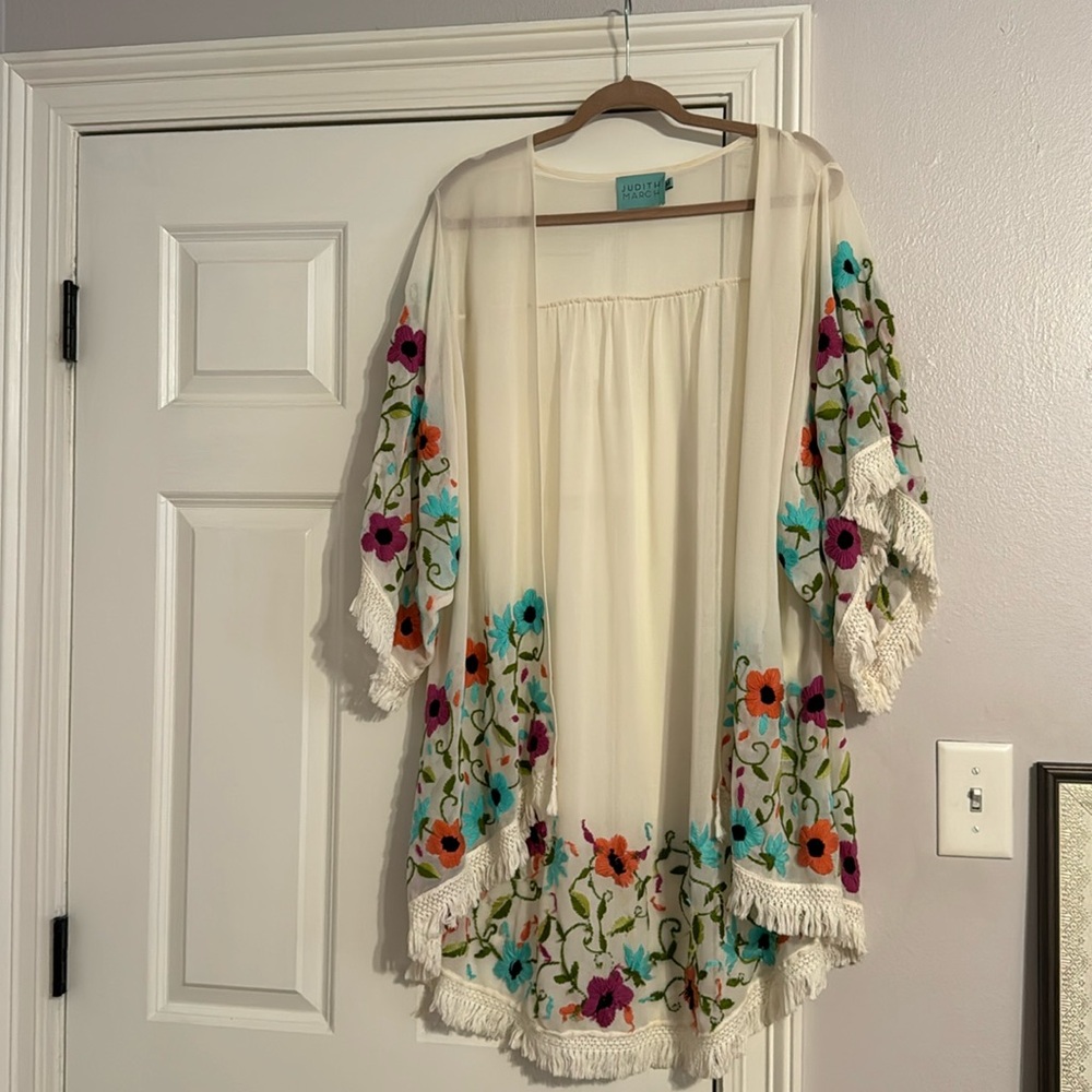 Like new Judith March duster